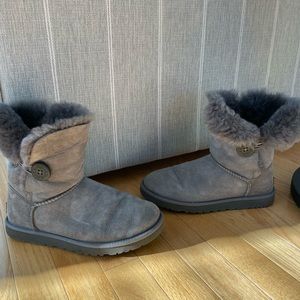 UGG ladies size 7 grey boots